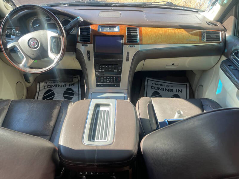 2013 Cadillac Escalade ESV Platinum Edition