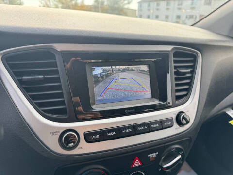 2020 Hyundai Accent SE