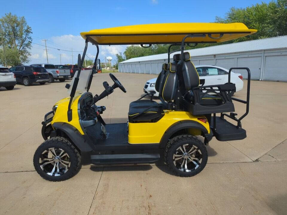 2024 MATRIX E4 for sale at TAC Auto Sales in Kankakee, IL