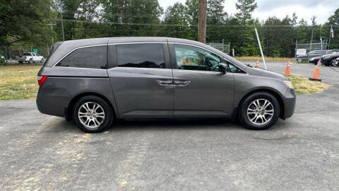 2011 Honda Odyssey EX-L w/DVD