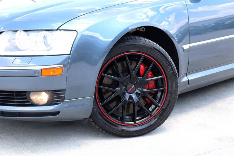2005 Audi A8 quattro