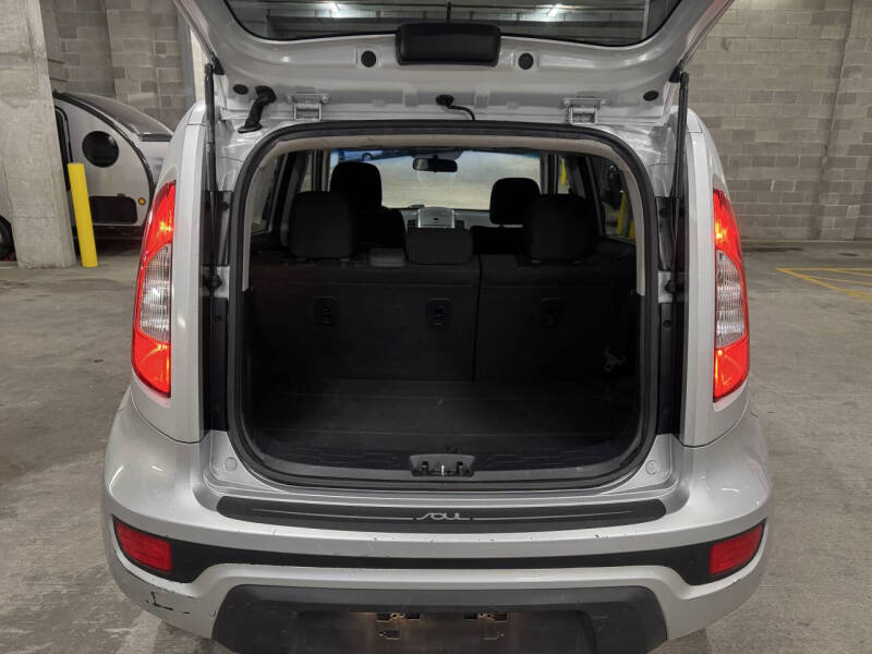 2012 Kia Soul +