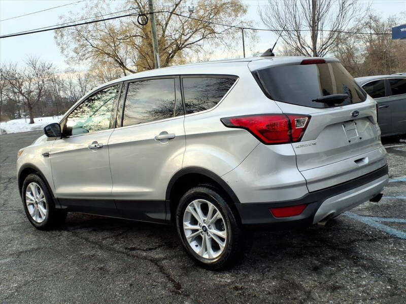 2019 Ford Escape SE