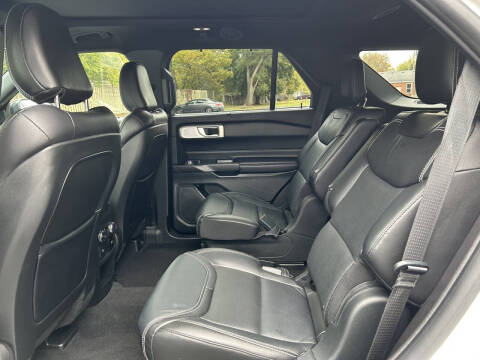 2020 Ford Explorer ST