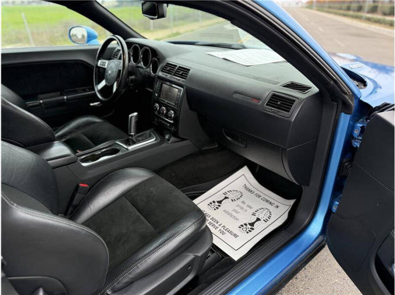 2010 Dodge Challenger SRT8