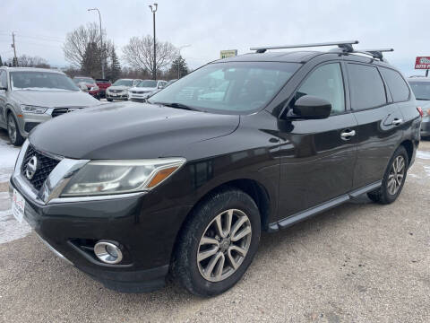 2015 Nissan Pathfinder SV