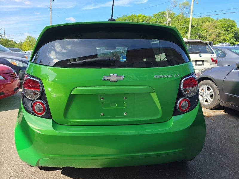 2016 Chevrolet Sonic LT Auto