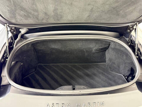 2022 Aston Martin Vantage
