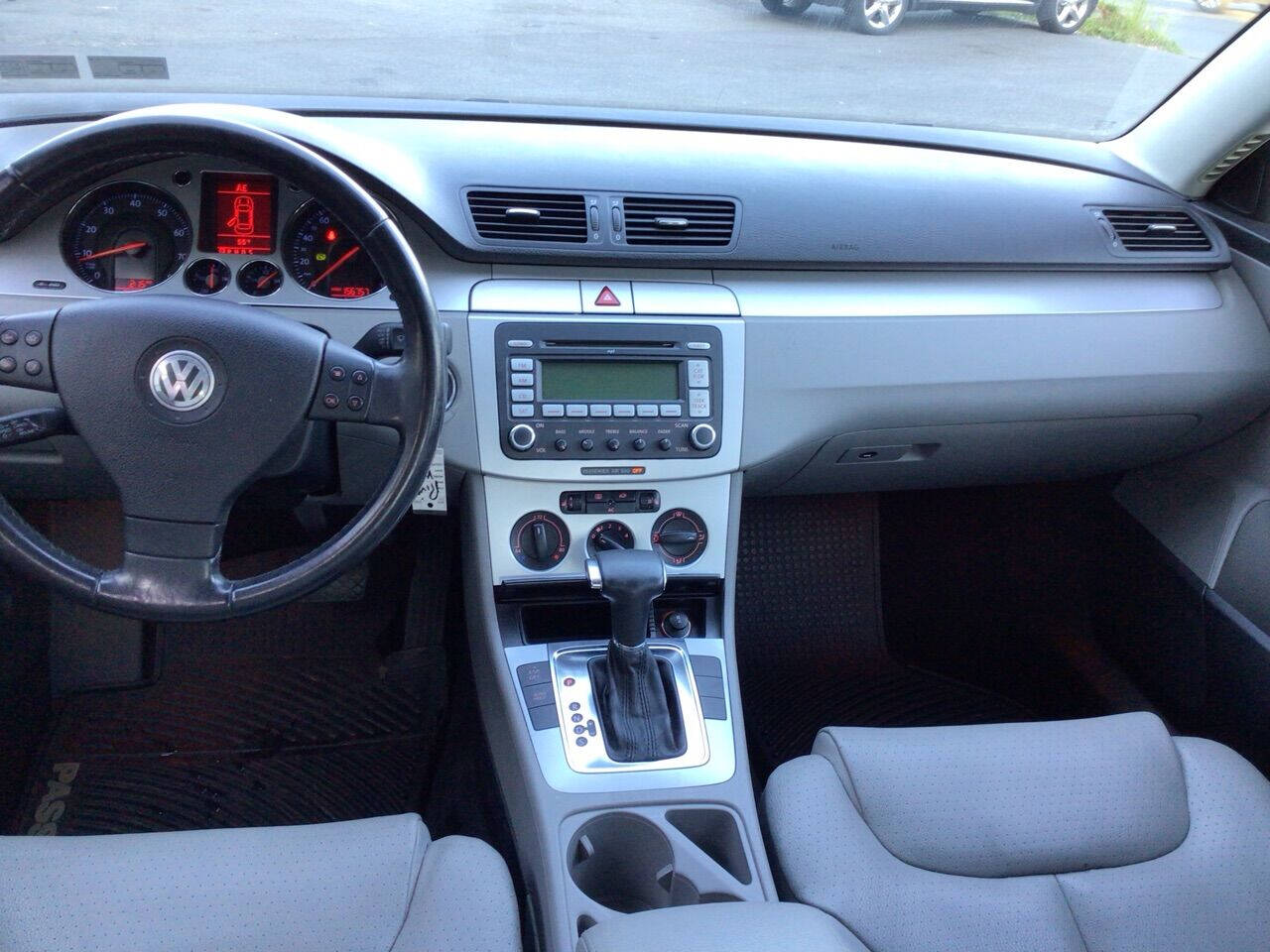 2009 Volkswagen Passat Komfort photo 14