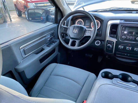 2013 RAM 1500 SLT