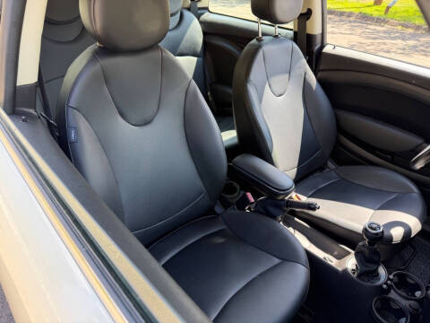 2011 MINI Cooper
