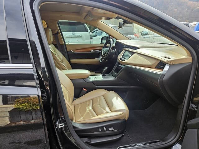 2017 Cadillac XT5 Platinum