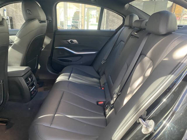 2021 BMW 3 Series 330e xDrive