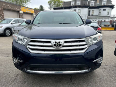 2011 Toyota Highlander for sale at MAIN STREET MOTORS in Worcester MA