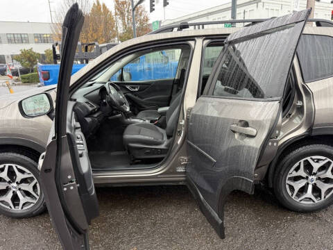 2020 Subaru Forester Premium