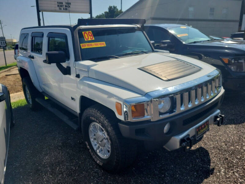 2009 Hummer H3 Base photo 12