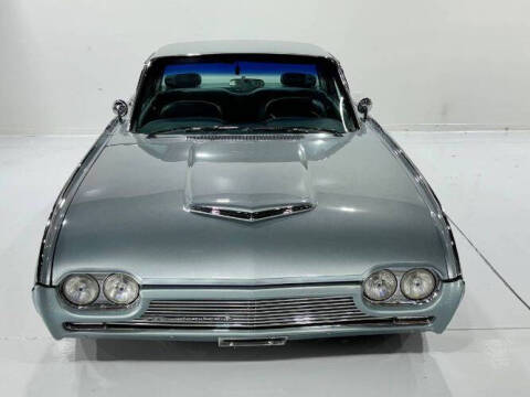 1962 Ford Thunderbird