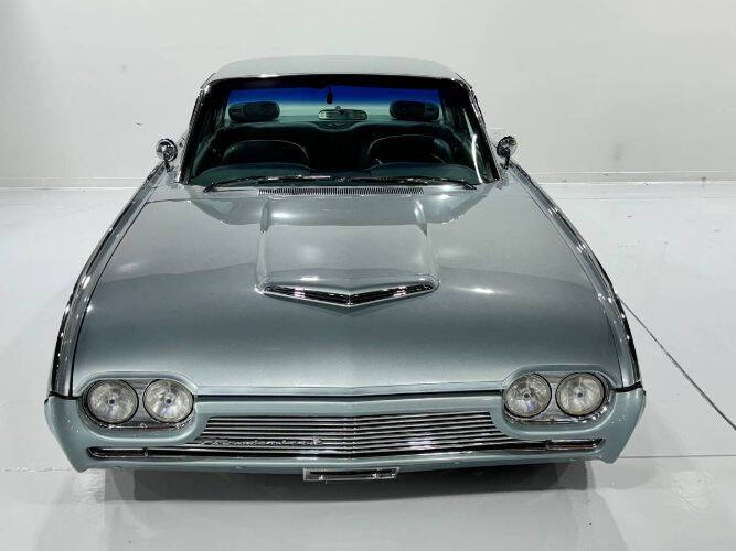 1962 Ford Thunderbird