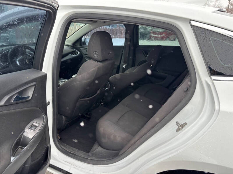 2017 Chevrolet Malibu LT