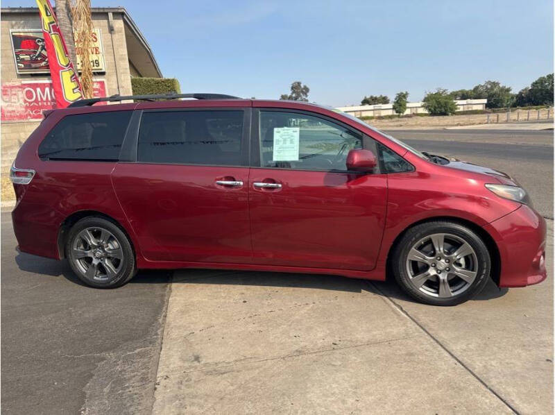 2017 Toyota Sienna