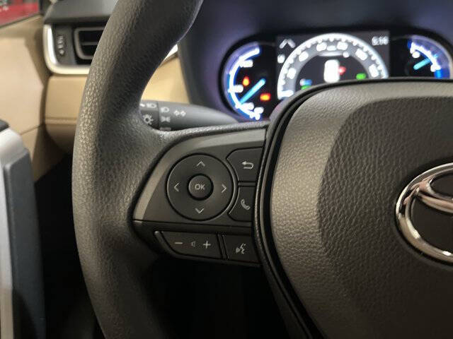 2025 Toyota RAV4 Hybrid XLE