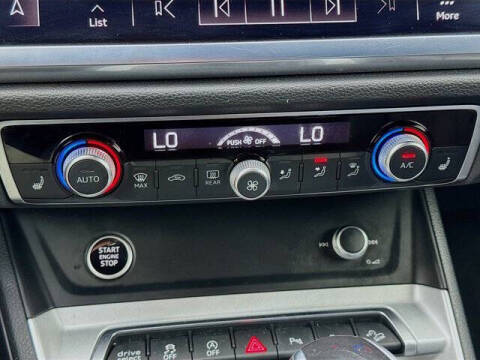 2021 Audi Q3 quattro Premium Plus 40 TFSI