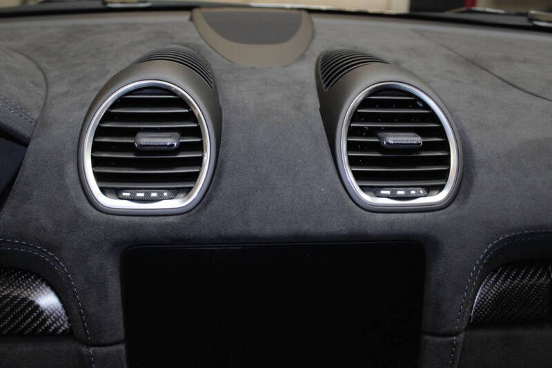 2023 Porsche 718 Cayman GT4 RS