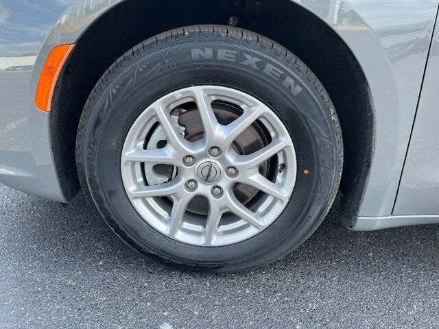 2022 Chrysler Pacifica 15
