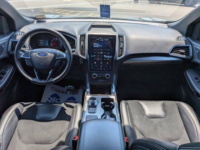 2022 Ford Edge ST