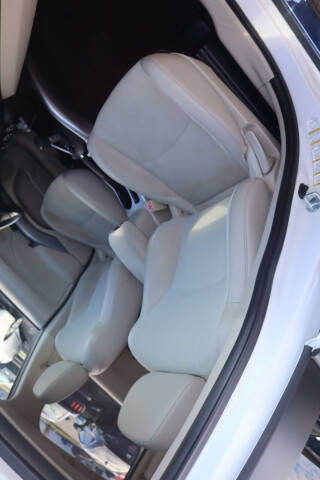 2008 Mitsubishi Outlander SE