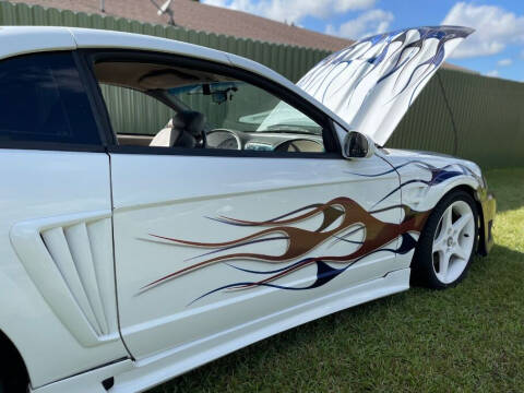 2000 Ford Mustang GT