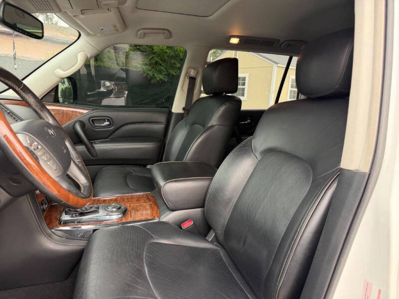 2019 Infiniti QX80 Luxe