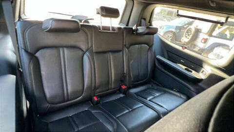 2023 Jeep Wagoneer Carbide