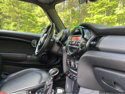 2016 MINI Hardtop 2 Door Cooper