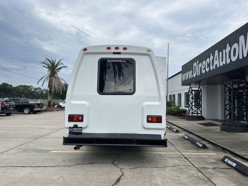 2007 Ford E-Series E-450 SD