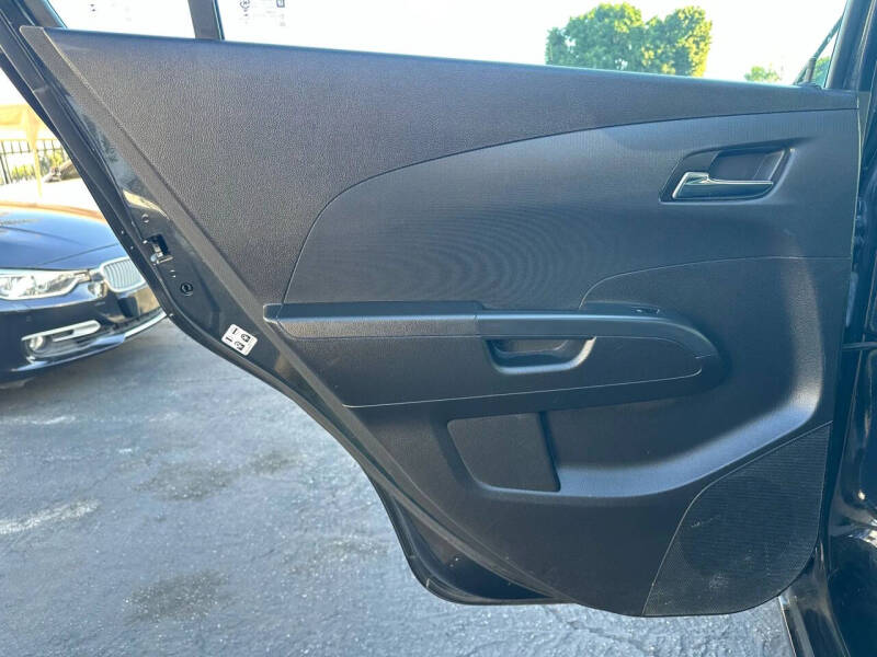 2015 Chevrolet Sonic LTZ Auto