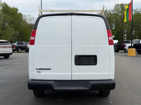 2019 Chevrolet Express 2500