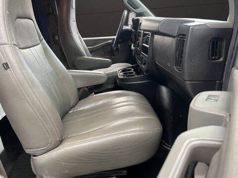 2019 Chevrolet Express 2500