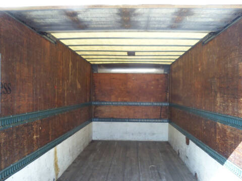 1999 Freightliner FL70