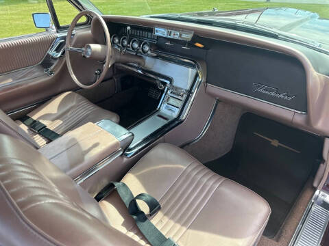 1964 Ford Thunderbird