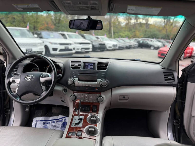 2011 Toyota Highlander Limited