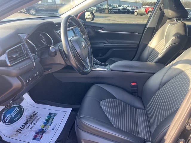 2020 Toyota Camry SE Nightshade