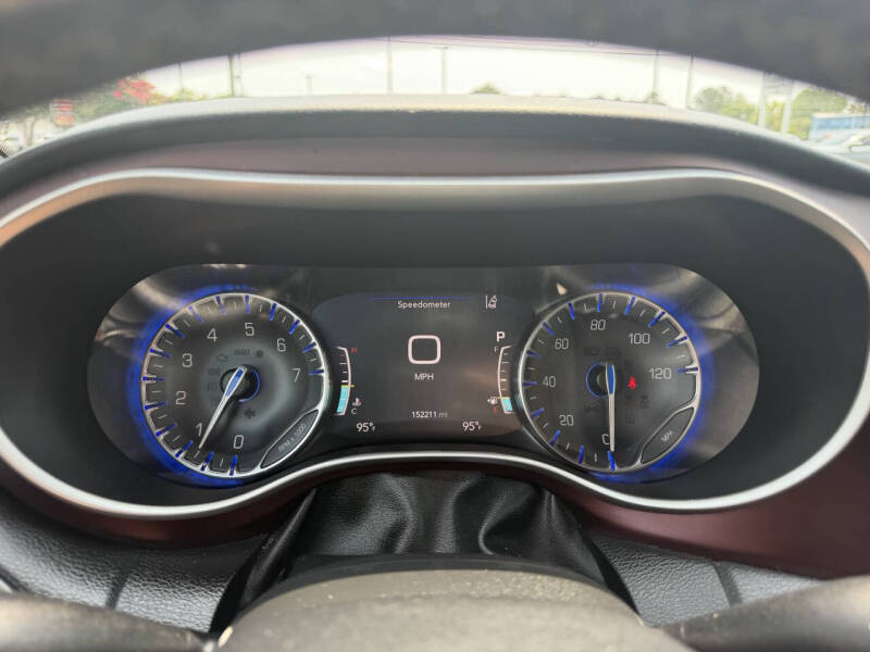 2020 Chrysler Pacifica Touring L 35th Anniversary