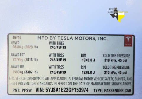 2016 Tesla Model S 90D