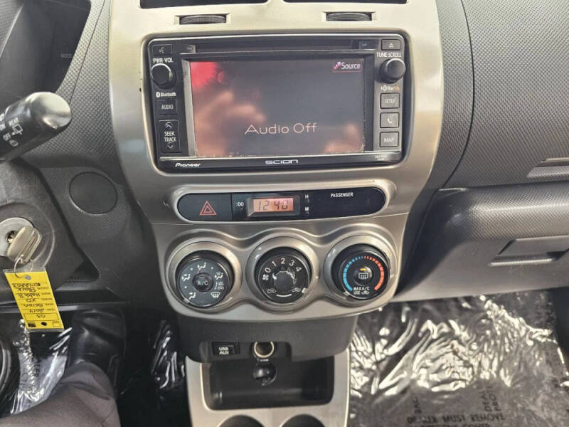 2014 Scion xD