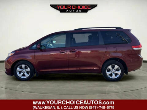 2011 Toyota Sienna LE 7-Passenger Auto Access Seat