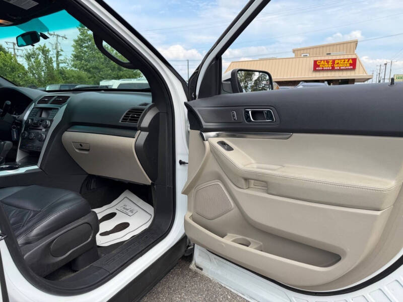 2014 Ford Explorer