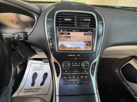 2019 Lincoln Nautilus Reserve