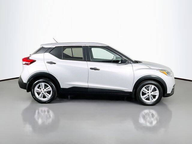2020 Nissan Kicks S