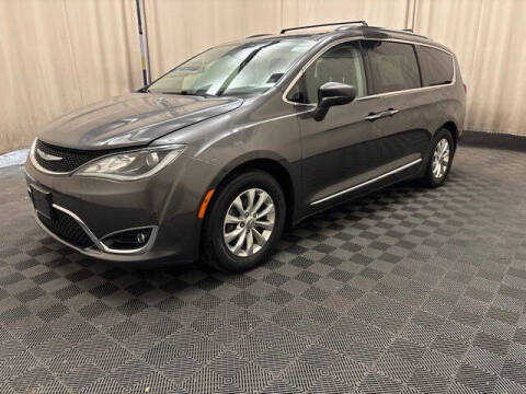 2018 Chrysler Pacifica Touring L Plus